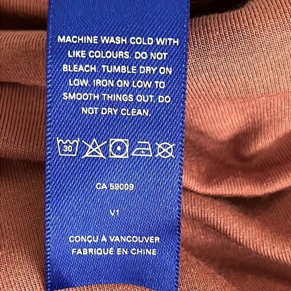 Kit and Ace Kit Turtleneck Sleeveless Jersey Knit Top in Mauve - Size Large - Picture 7 of 7